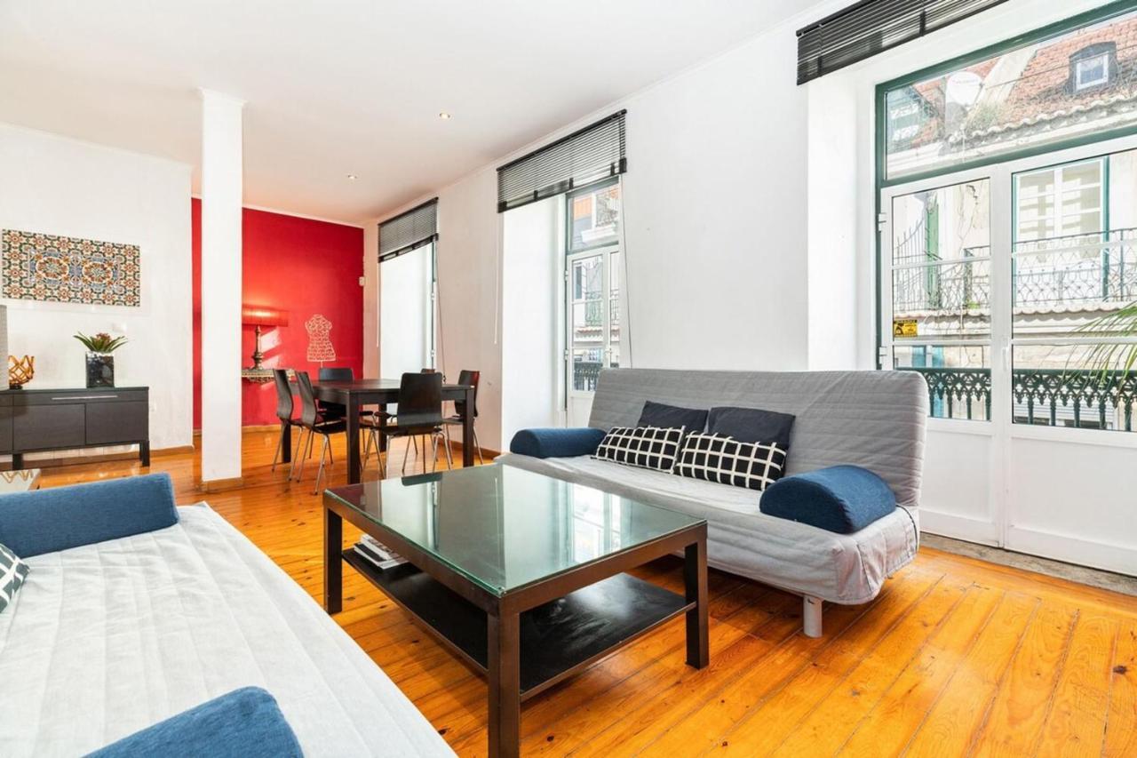 Charming 2 Bedroom Apartment Next To Praca Da Figueira Lisboa Екстериор снимка