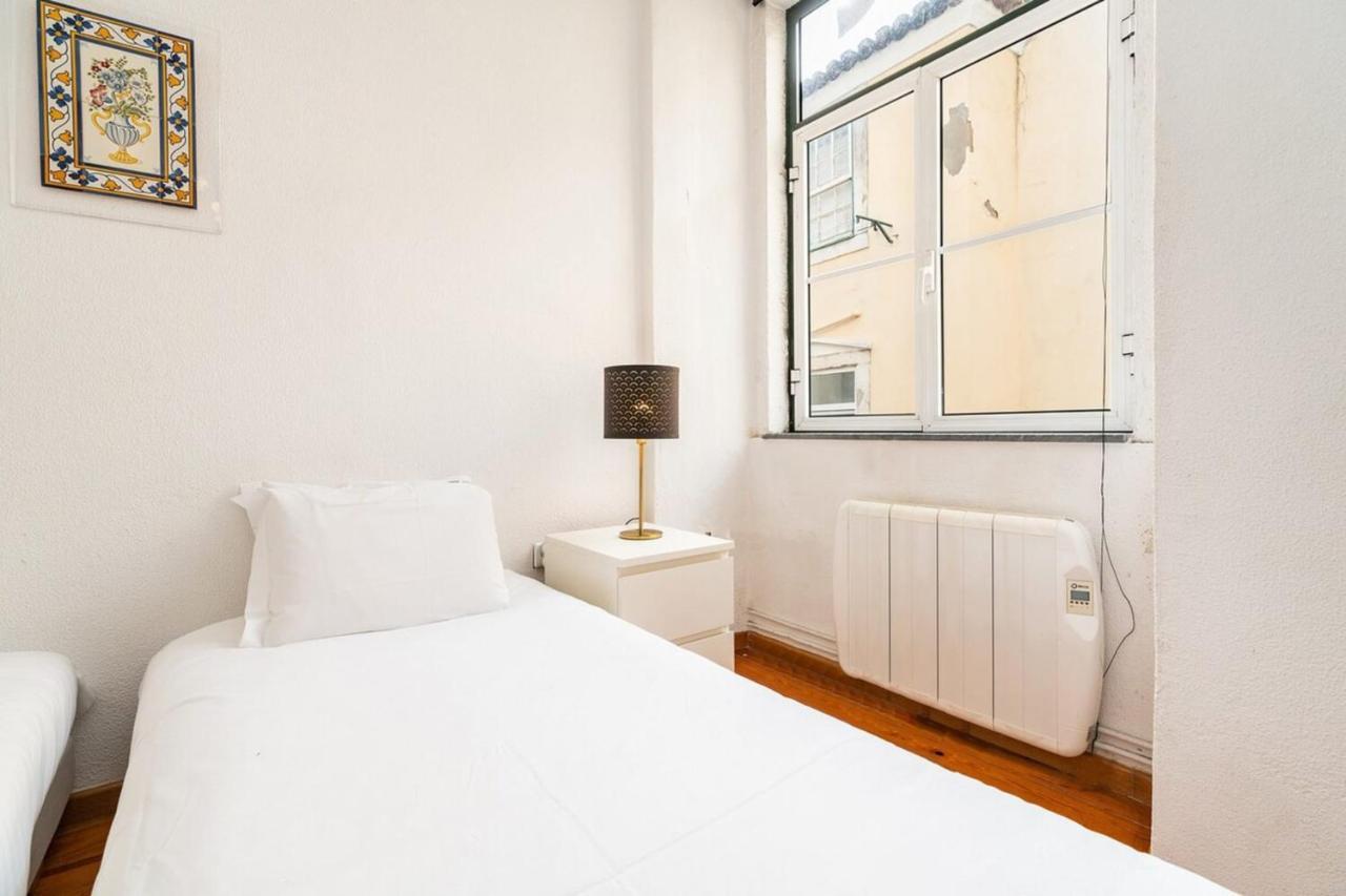 Charming 2 Bedroom Apartment Next To Praca Da Figueira Lisboa Екстериор снимка